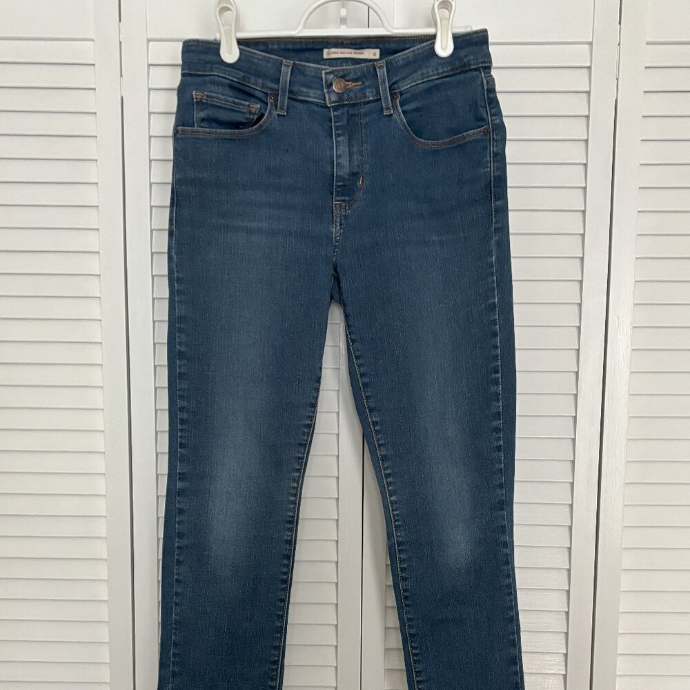 Levi's  Jean ( sale ends 9/1/25 )